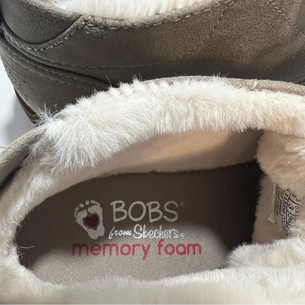 BOBS Skechers Chill Lugs Snuggle Life Taupe Faux Fur Boots Womens 6 NWT